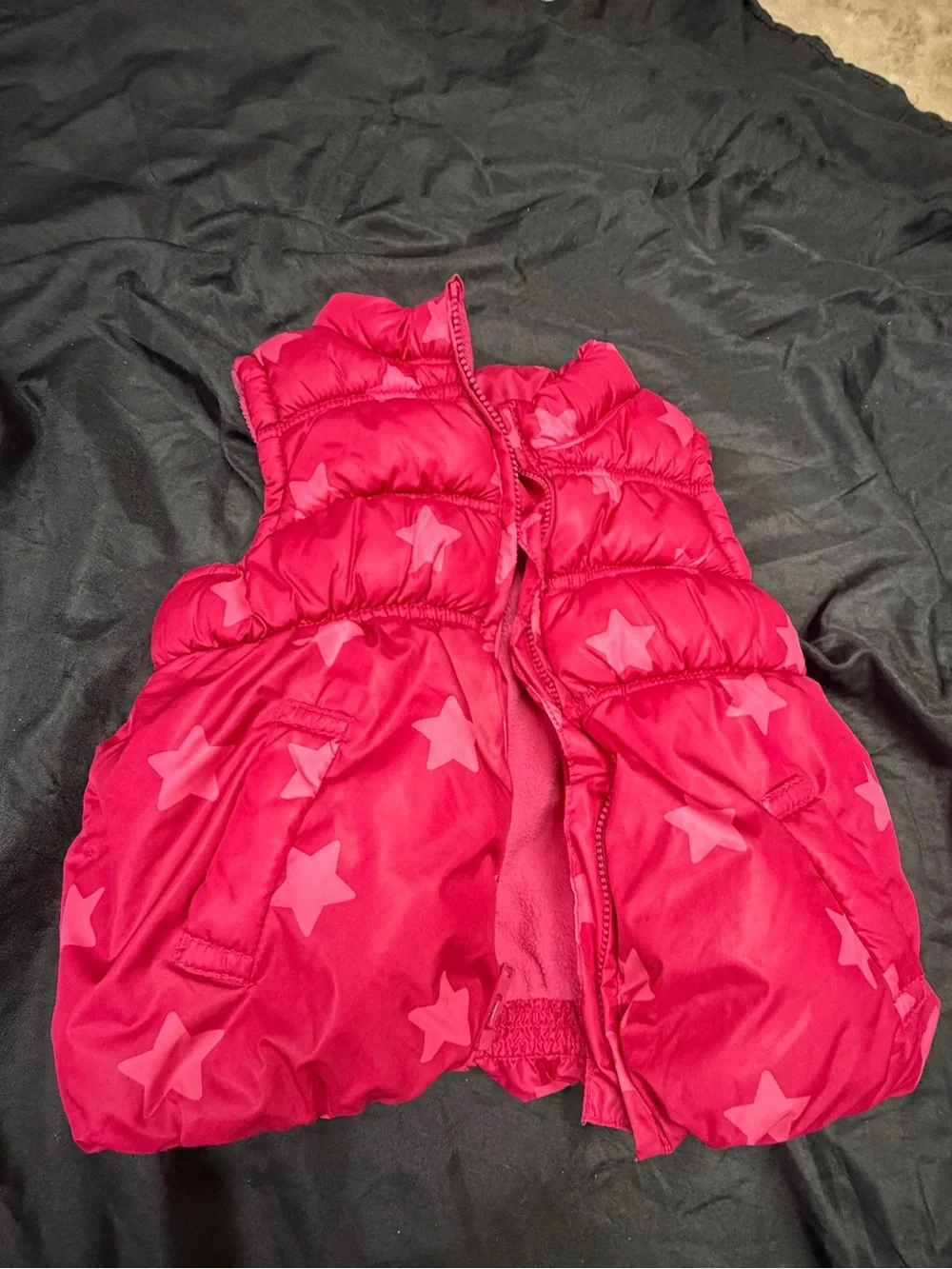 Old Navy Star-Print Puffy Vest - Bright Pink